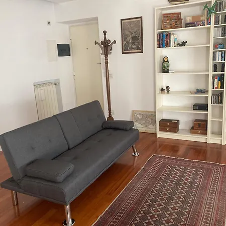 Apartman Chez Nous 2 *