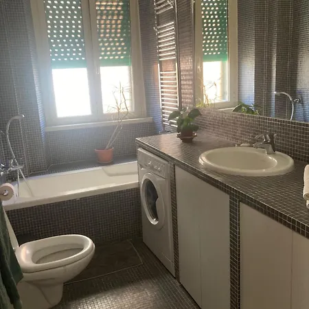 Chez Nous 2 Apartman Ladispoli